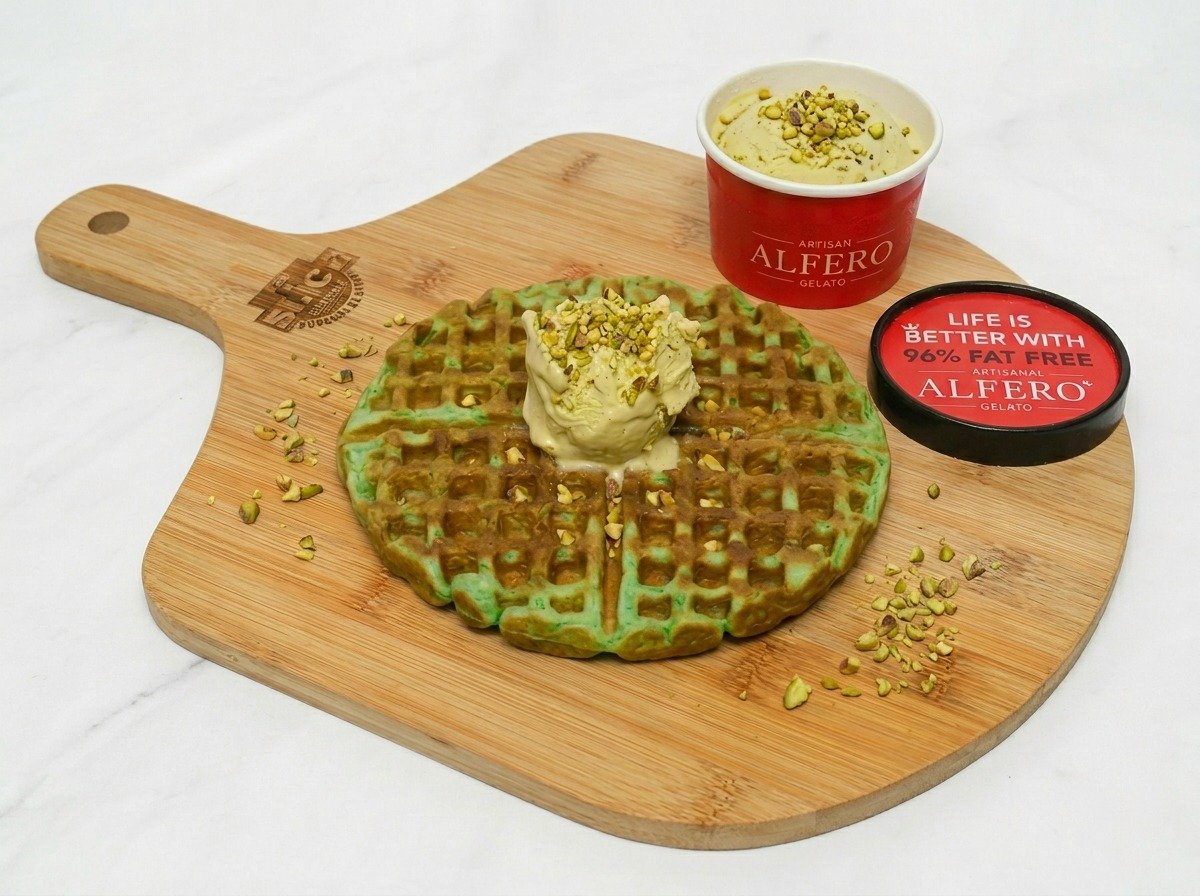 pistacho waffle